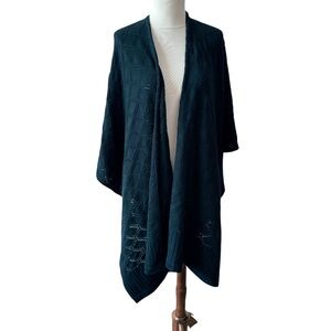 DONCASTER SHAWL WRAP 100% WOOL LIGHTWEIGHT TRANSITIONAL WEATHER LAYER OPEN WEAVE